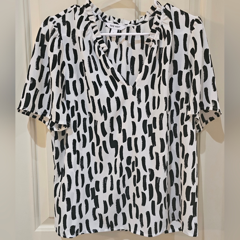 Nine West Black and White Women's Top